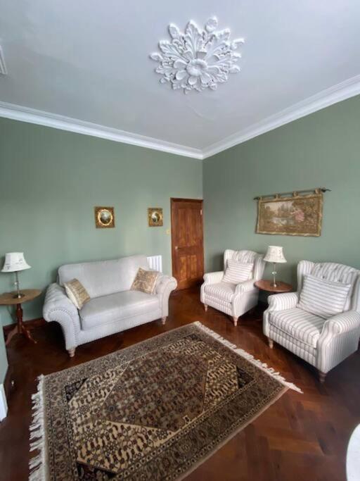 2 Double Bedroom Charming Chelsea Apartment Лондон Экстерьер фото